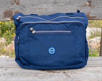 Blue Water Resistant Nylon Messenger Bag, Multi-pocket Bag for Women, Shopper Bag, Lightweight Tote Bag, Diaper Bag, Handbag for Women.