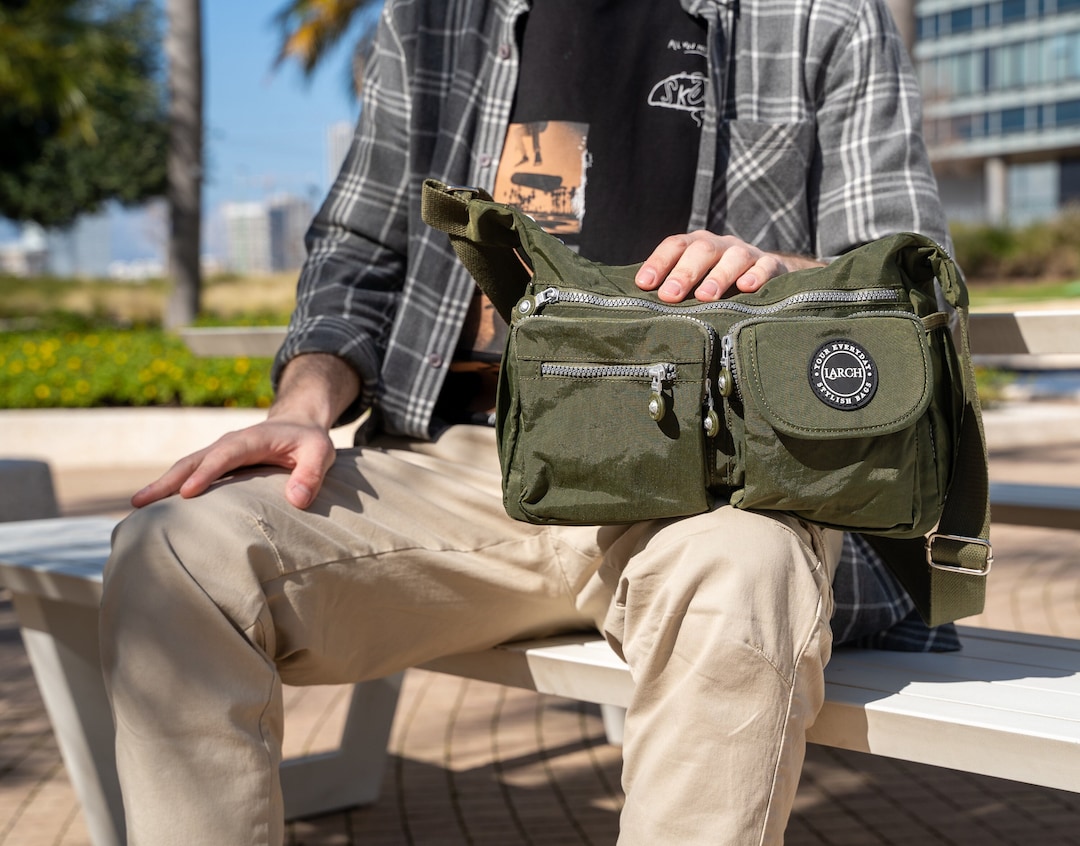 ショルダーバッグ RAINS Men Shoulder bag Green 14180 TOTE BAG MICRORVL Tote Bag Micro Green | Rains Waterproof Bags | Watch Wear