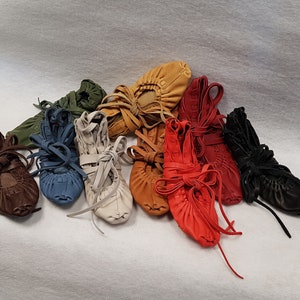 Medieval shoes with rubber sole, Arheologic shoes, Pastals, leather, handicraft