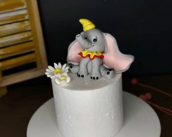 Baby dumbo elephant edible fondant cake topper