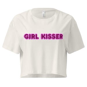 Lesbian Girl Kisser Baby Tee – LGBTQ WLW Y2K Pride Shirt, Pansexual Bisexual Coquette Crop Top, 90s Aesthetic Trendy Tee