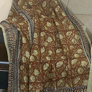 Indian Handmade Throw Blanket Bohemian Cloth Bed cover with Tassels Hand-Loomed Block Print Cotton Sofa Throw, Soft Cotton Throws