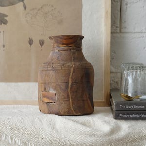 vintage wood vase. rustic reclaimed wood vase. primitive indian wood decor. rustic wood flower vase. vintage farmhouse decor.