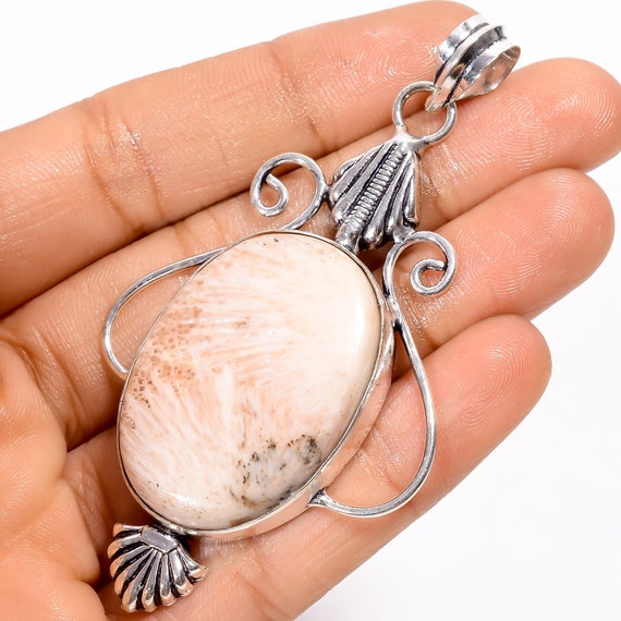 Scolecite pendant discount