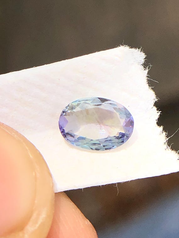 天然ゾイサイト タンザナイト オーバル、7 x 5 MM ファセット