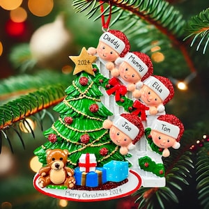 Christmas Tree Ornament - Personalised Family of 2 3 4 5 6 Christmas Family Ornament | Peeking Family Tree Decoration Ornament |