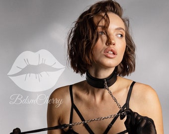 Leather choker with leash, Leather collar with chain, Collar and leash set for women, Leather collar and leash, Choker collar with leash
