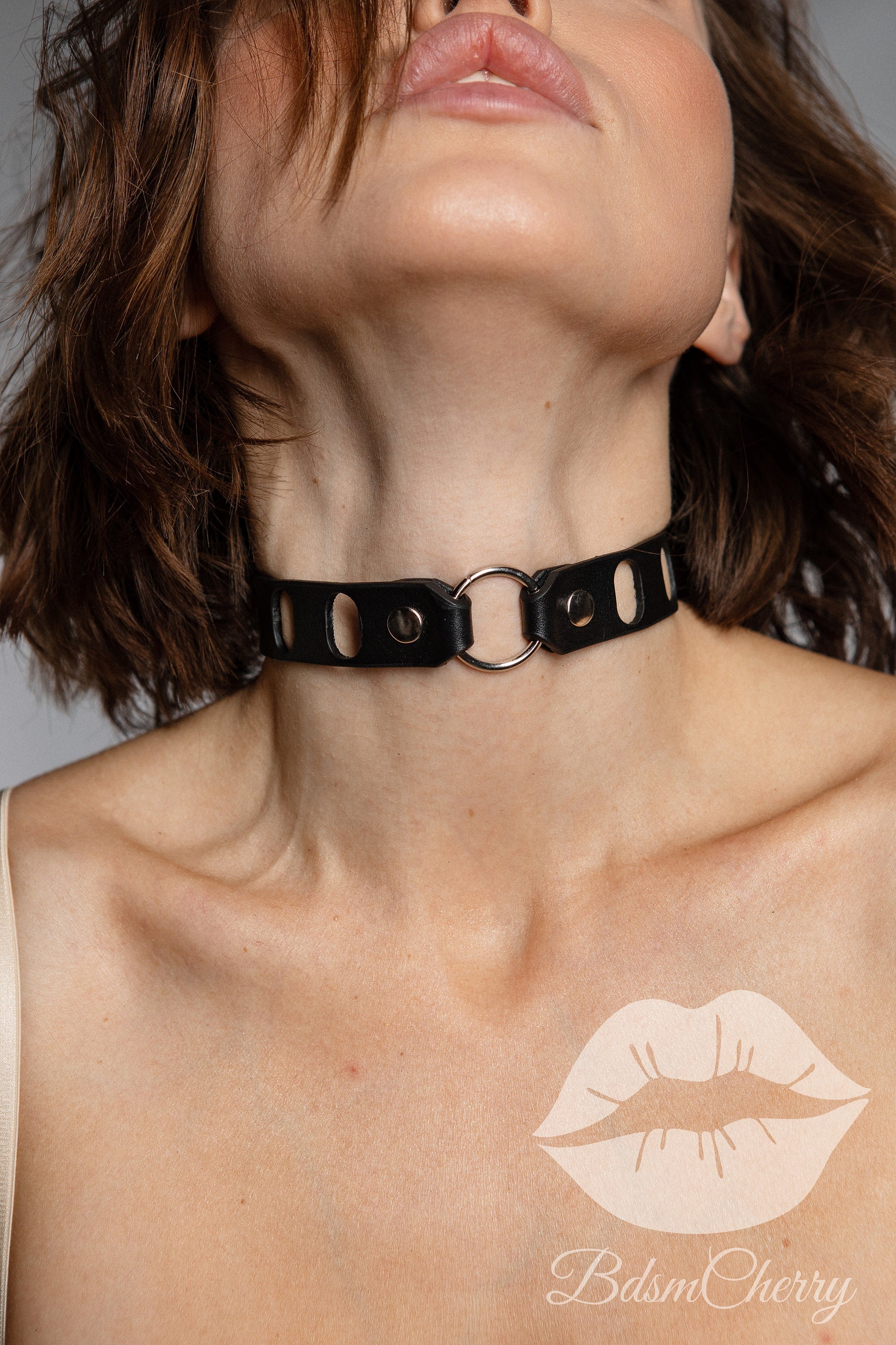 Leather Collar Choker, Choker for Women, Sexy Choker, O Ring Choker,  Leather Harness Collar, Choker Collar Necklace, Goth Choker, Submissive -   Norway