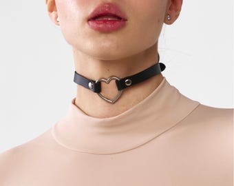 Leather heart choker, Leather heart collar, Femboy heart choker, Leather choker necklace, Choker with heart, Collar with o ring