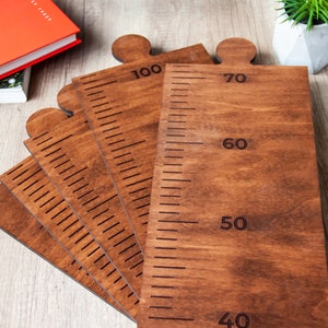 Familien-Wachstumstabelle, personalisierte Wachstumstabelle, Holzmesslatte, Wachstumstabelle, Lineal, Messlatte, Wandlineal