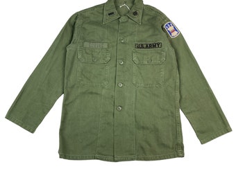 Chemise boutonnée OG-107 US Military/ Army vintage des années 1950 taille m-l