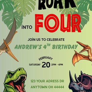 Pode incluir: Convite de aniversário com tema de dinossauros. O texto "Let's Roar Four" em preto e vermelho anuncia o evento. O convite inclui a data, hora e local do aniversário de Andrew, 4 anos, com ilustrações de dinossauros.