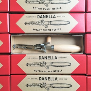 Danella Semi-automatic Tufting Tool. Fast Manual Punch Needle. The Original Rug Hooking Tool from Denmark image 3