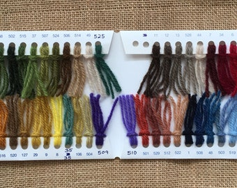 Carte de nuance de couleur de fil de laine de tapis - laine peignée norvégienne pour le capitonnage, accrochage de tapis, aiguille de poing, rya