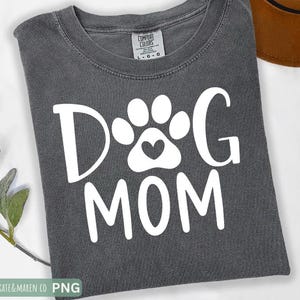 Dog Mom SVG PNG: Paw Print Design (Digital Download)
