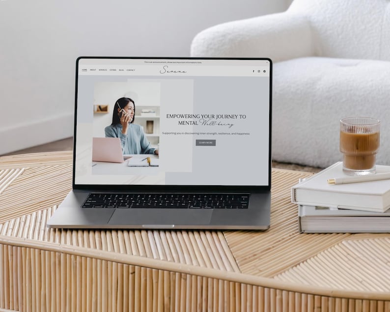 squarespace template for therapist in pastel blue  colors, therapist squarespace website design