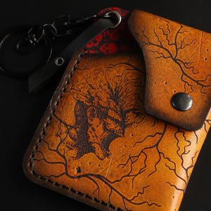 EDC Lederbrieftasche, Cliker, Glühwürmchen, Gamerbrieftasche, Fanart, Post-apokalyptisches Design, Schädel, Look for the Light, handgefertigt, Brieftasche nach Maß