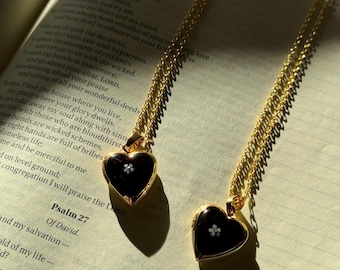 Personalized Heart Locket Necklace, Wildflower Necklace, 925 Silver Gold Chain, Small Locket, Wedding Gift, Locket Necklace
