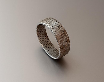 The Grit, Men Ring Gift, Unique Wedding Ring, Minimalist Ring, Gift for Men Anniversary, Mens Statement Ring, Vintage Ring