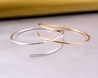 Hammered Gold Upper Arm Cuff: Minimalist Arm Band