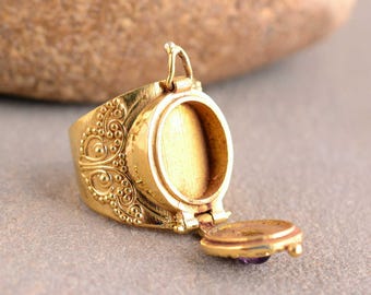 Amethyst Poison Ring, Brass Poison Ring, Secret Compartment, Poison Box, Unique Ring, Container Jewelry, Poisoner Ring, Gifts For Her