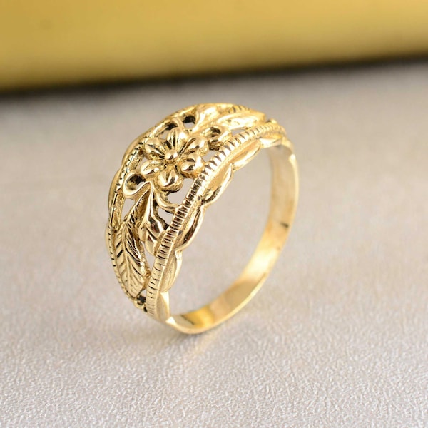 Gold Filigree Ring, Gold Floral Band, Handmade Ring, Vintage Ring,Gold Designer Ring, Dainty Ring,Engagement Ring,Gift Ring,Gift For Her