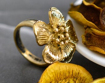 Brass Floral Ring: Vintage Multi Flower Boho Ring