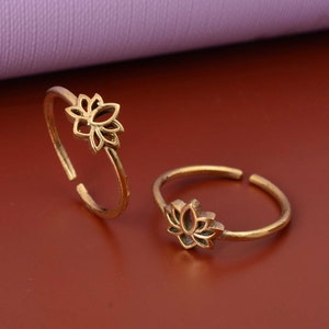 pair of gold toe ring for women ,open Toe Ring,Adjustable Toe Ring,Minimalist Ring,Midi Ring,Louts Toe Ring