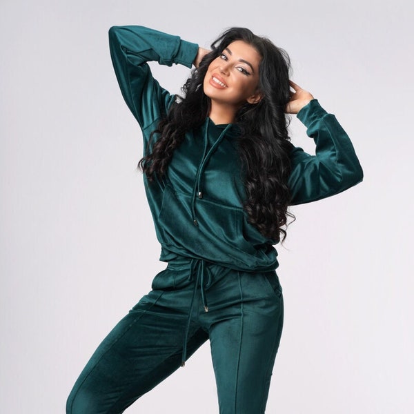 Tracksuit Emerald Green Velvet