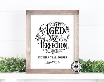 Znak „Aged to Perfection”, dekoracja na przyjęcie urodzinowe do druku, nieedytowalny plik do pobrania, 2 rozmiary