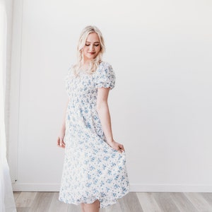 Ella Smocked Bodice Floral Midi Dress: Ruffle Sleeve Boho Style