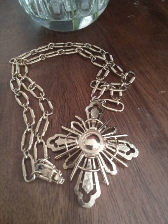 Vintage Monet large Maltese cross necklace and pe… - image 7