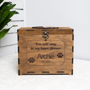 Pet memorial box for ashes, Pet urns for dogs wood, Pet memory box, Wood memory box, Engraved memory box, Wooden keepsake box for animals