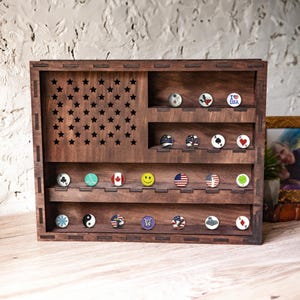 Golf ball marker display stand, Golf marker holder, Ball marker display case, Ball marker frame, Ball marker case, Ball marker storage