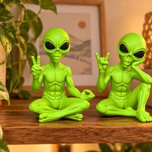 Archivo STL 3MF de yoga alienígena, posturas de meditación, OVNI de ciencia ficción mecedora, decoración digital para el hogar