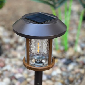 Outdoor solar lighting