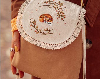Handmade Vintage Inspired Crossbody Linen Bag with Sleeping Fox Embroidery