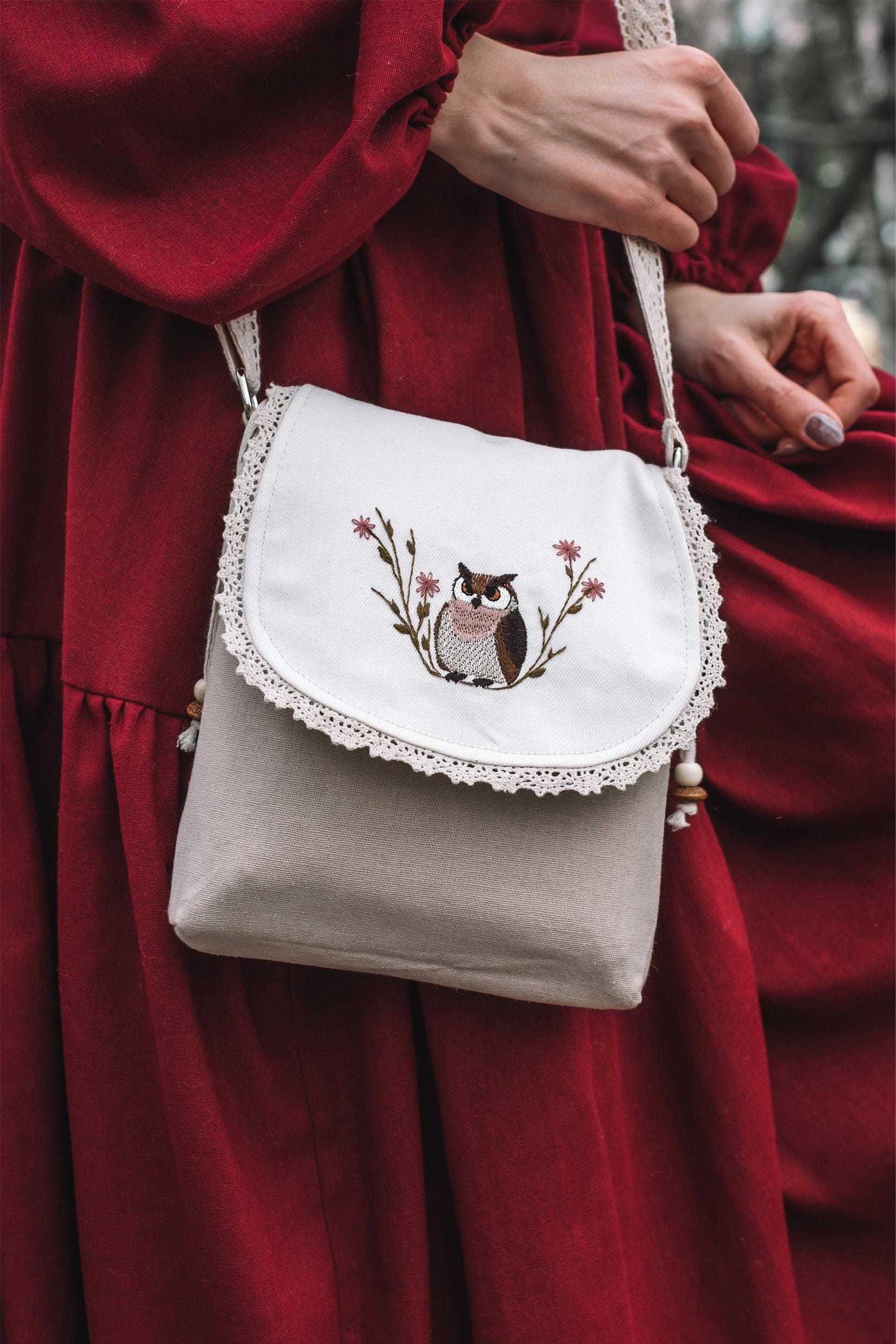 Vintage Linen Bag with Embroidered Owl