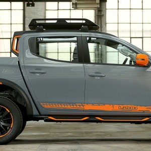 Nuovo kit di adesivi grafici per decalcomanie con strisce laterali superiori compatibile con Mitsubishi L200