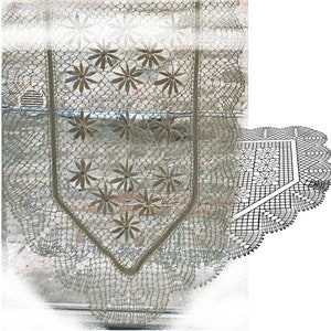 Curtain design = bobbin lace