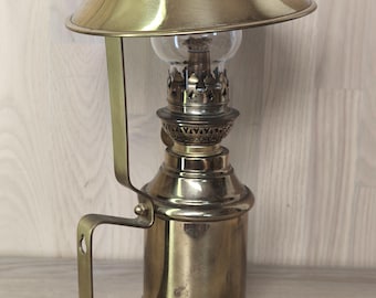 Messing Petroleumlampe