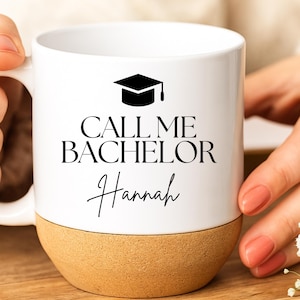 Bachelor Geschenk, Bachelor Tasse personalisiert mit Namen, Bachelor bestanden Geschenk, Bachelor Abschluss Tasse