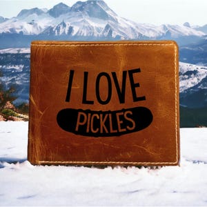 Cartera de cuero con frase "I Love Pickles" (me encantan los encurtidos), de primera calidad, con cita de búfalo y comida, nueva