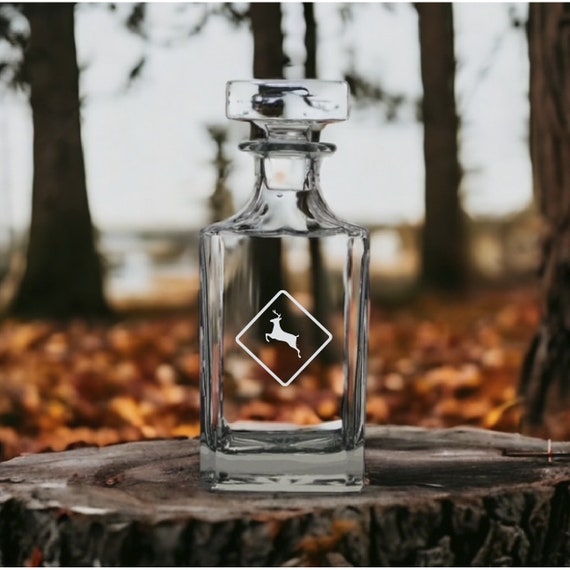 Generic Eagle Whiskey Decanter, Unique Eagle-Shaped Design