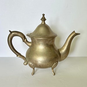 Small Vintage Silver Plated Tea Pot / Vintage Coffee Pot / Vintage Silver Tea Set
