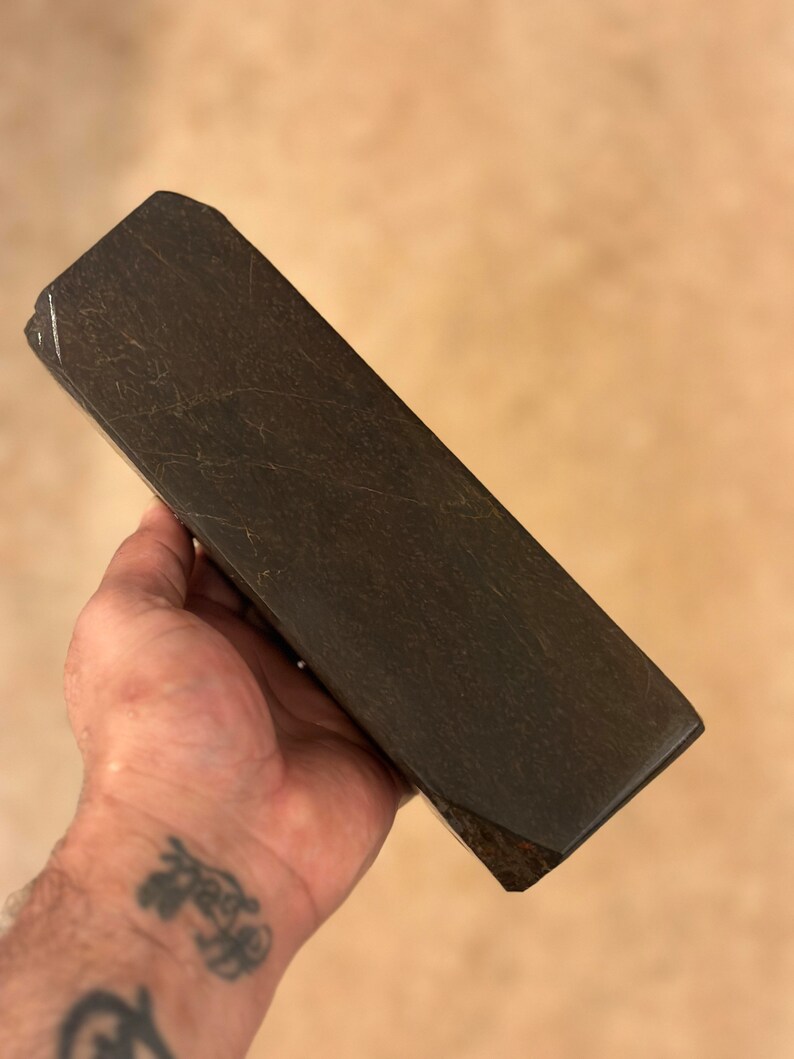 AOTO / Medium Grit / Japanese Natural Whetstone / 天然砥石 / Kniferazor