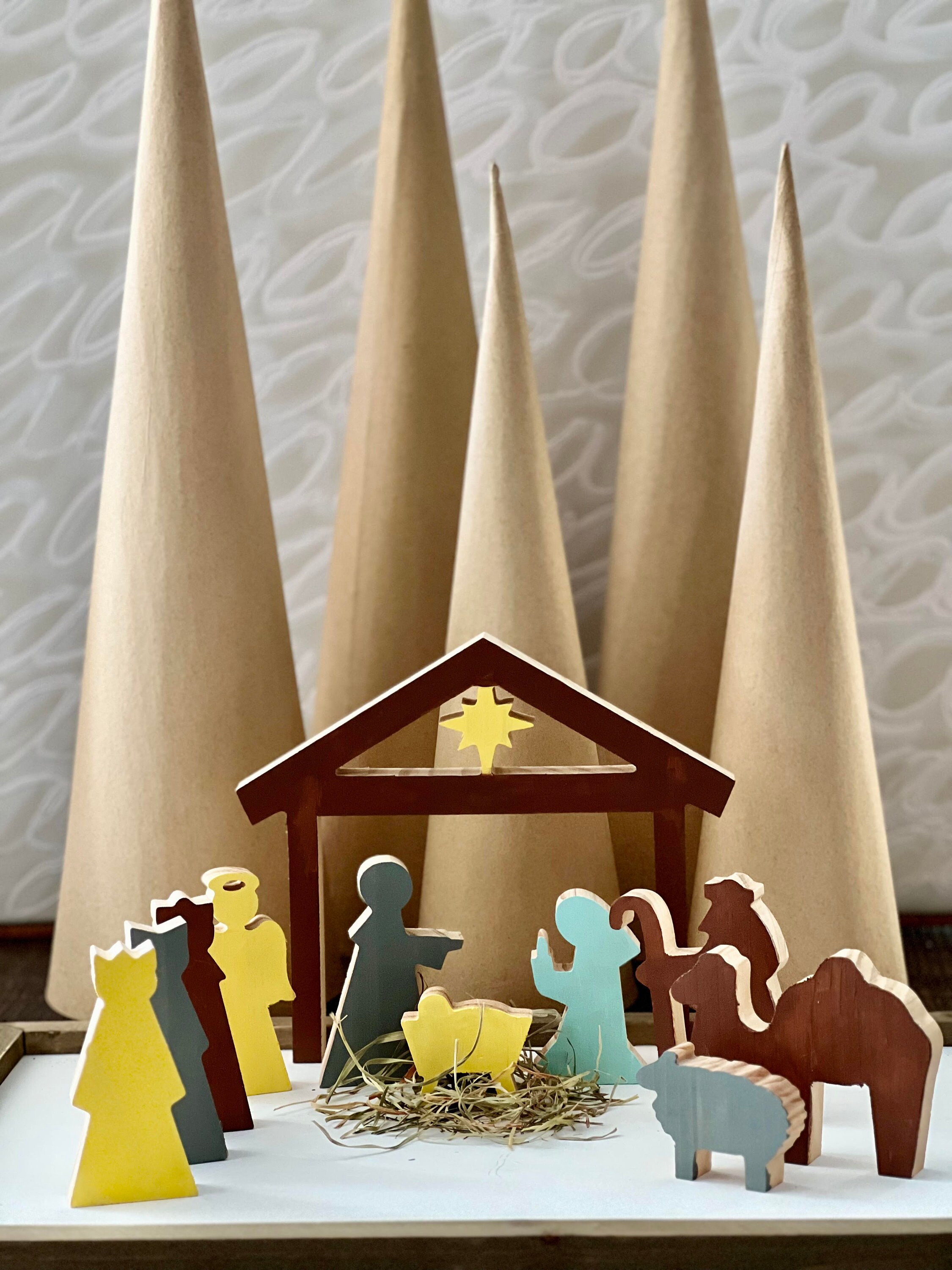 11+ Wooden Nativity Set