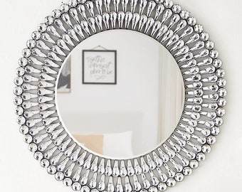 Round Decorative Wall Mirror Diamond Accent Wall Décor 24"