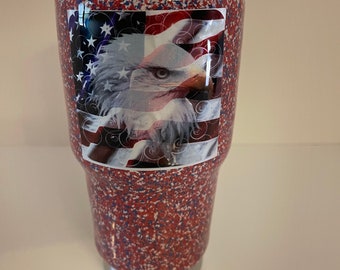 Vaso personalizado con diseño de hombre con purpurina roja, blanca y azul y águila