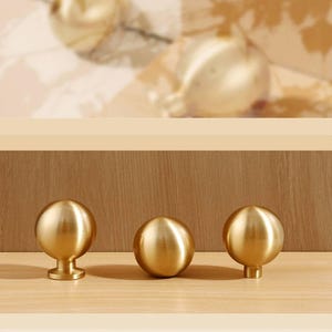 Furniture Fittings Gold Brass Cabinet Knobs Door Handles round Pull Drawer Knobs Kitchen handles Cabinet Pulls Wardrobe Brass Furniture Knob
